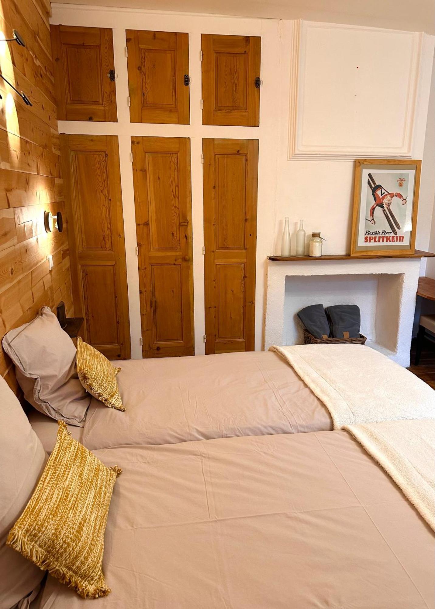 Auberge Le Glacier Bleu Mont-Dauphin Bilik gambar