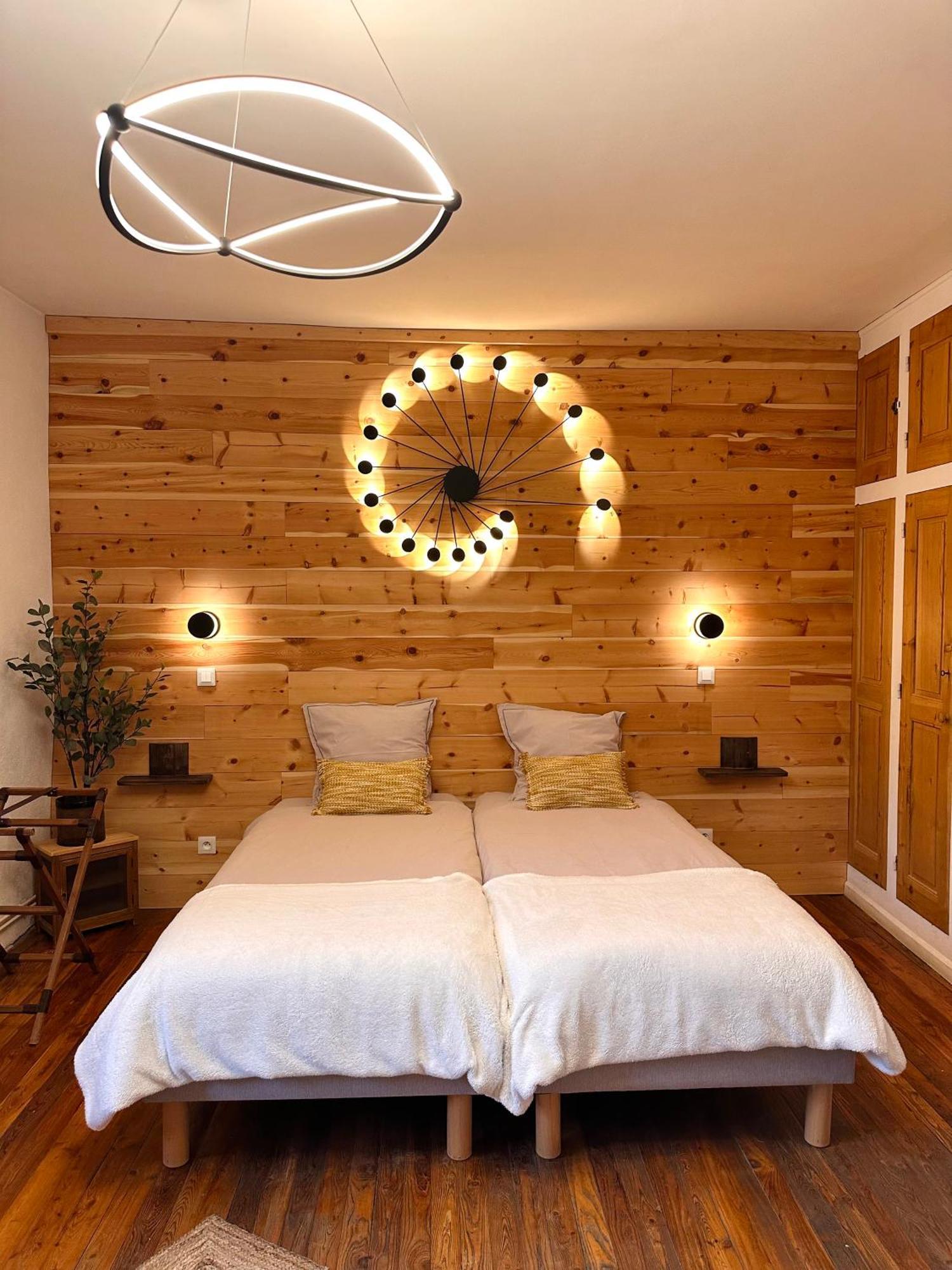 Auberge Le Glacier Bleu Mont-Dauphin Bilik gambar