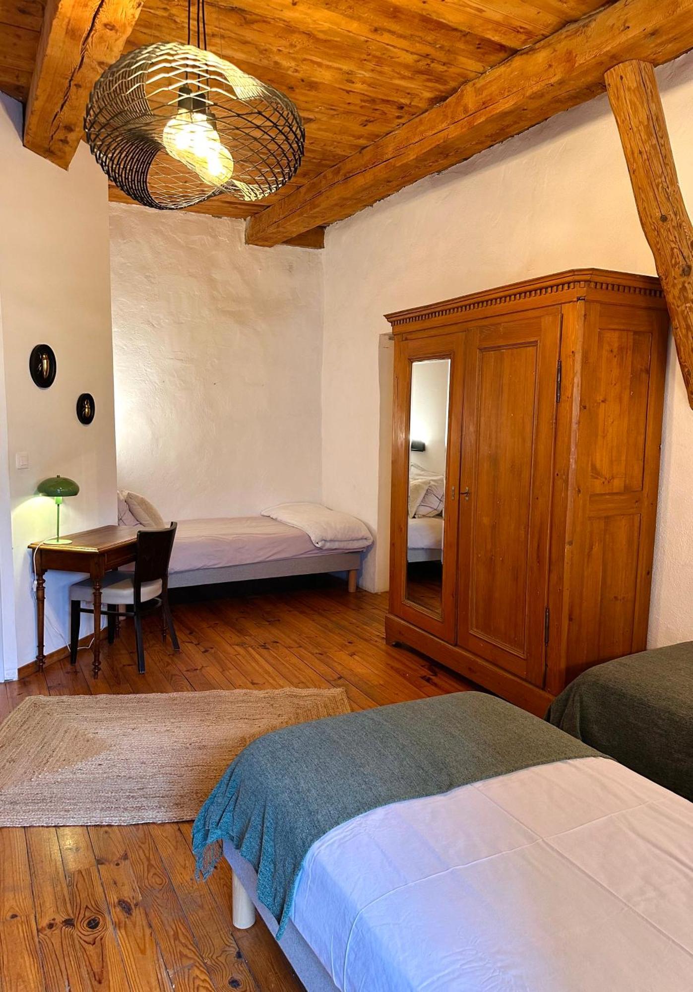 Auberge Le Glacier Bleu Mont-Dauphin Bilik gambar